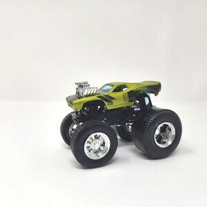 Hot Wheels Monster Trucks RODGER DODGER 1:64 2022 Twisted Tredz Mattel (g19)